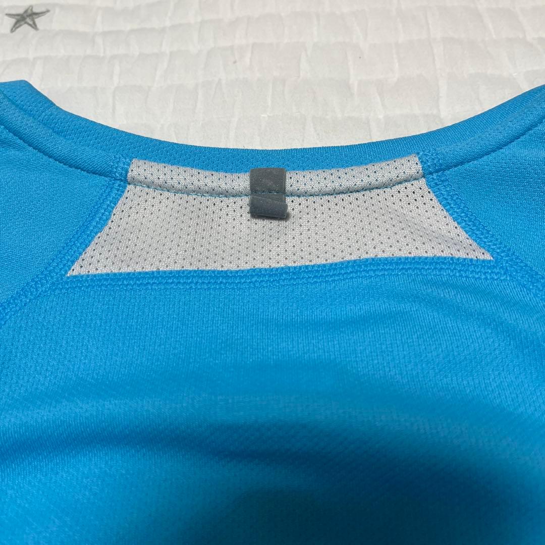 【新品未使用】NIKEウィメンズトレーニングウェアセット　ブラック＆ライトブルー