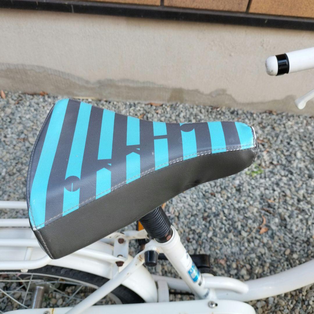 bikke 子供用自転車 ホワイト 補助輪とサドルカバー付き