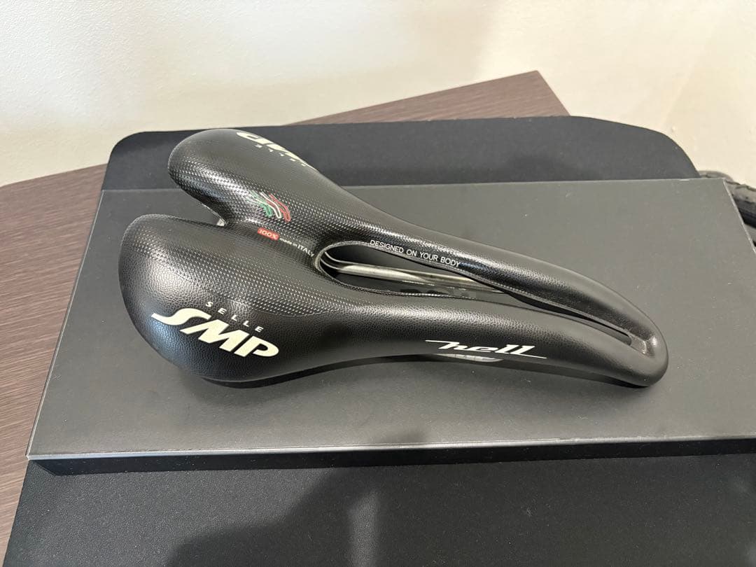 SELLE SMP hell サドル