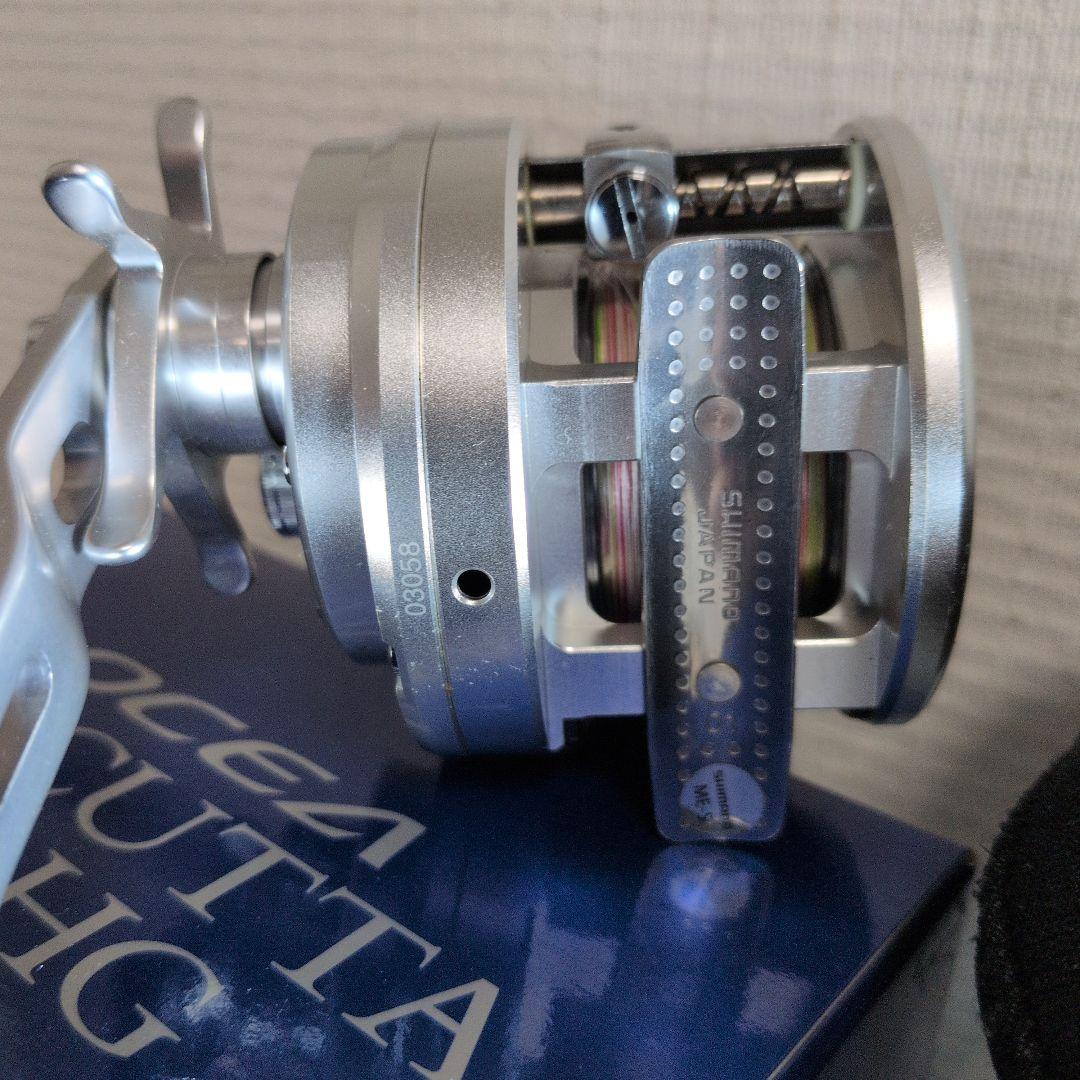 リール yukiSHIMANO 13OCEA CALCUTTA 300HG