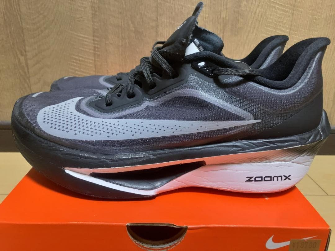 NIKE ZOOM FLY6 ブラック