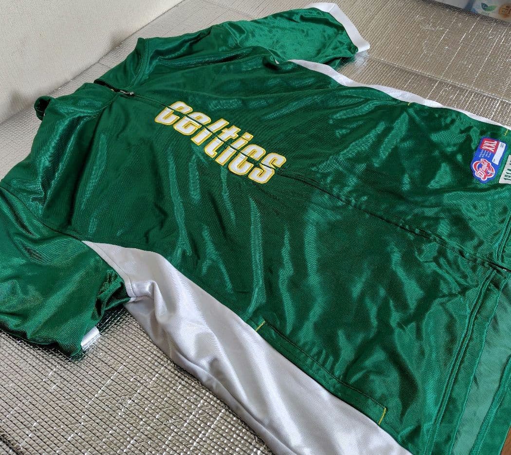 NBA　Celtics ゲームシャツ　XXL