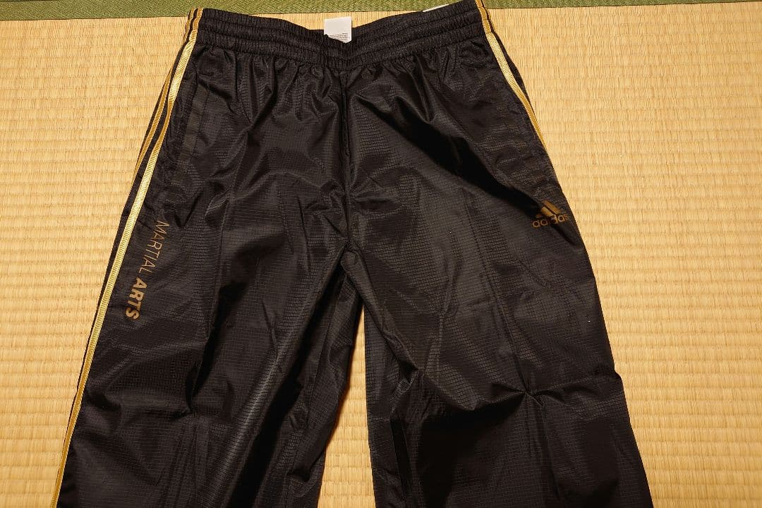 adidas　ウィンドブレーカー 上下セット