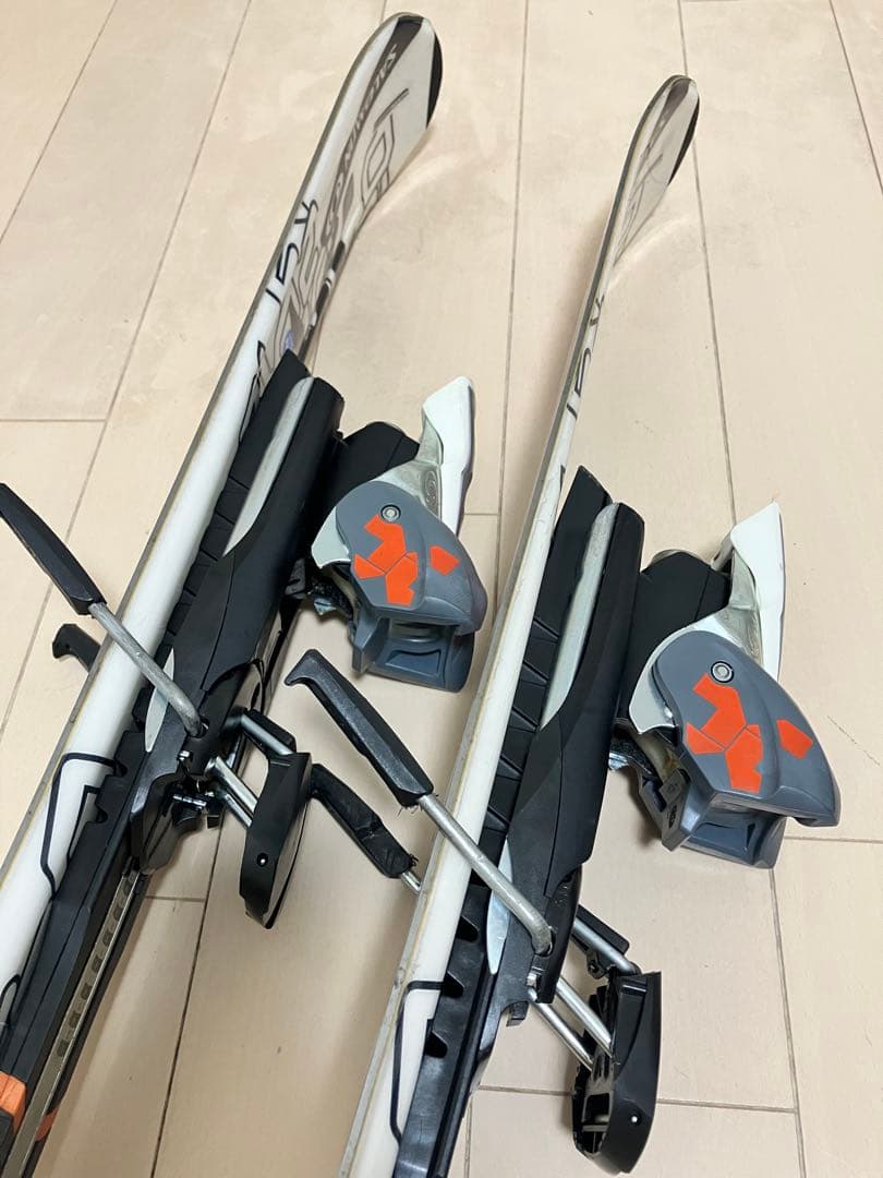 SALOMON サロモン AXESS アクセス ミッドスキー 大阪手渡し可能