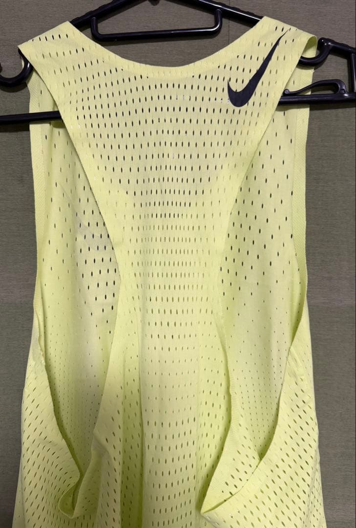 Nike エアロスイフトメンズDri-FIT ADV ランニングシングレット