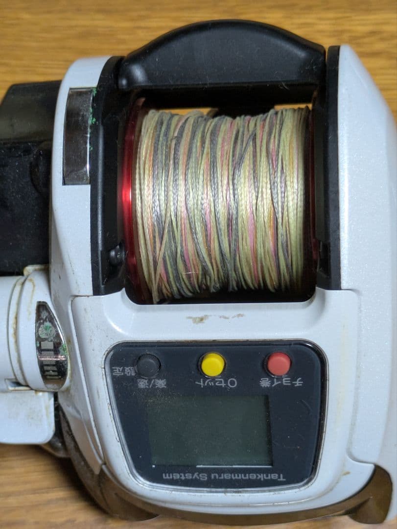 SHIMANO 電動リール デジタル表示付き