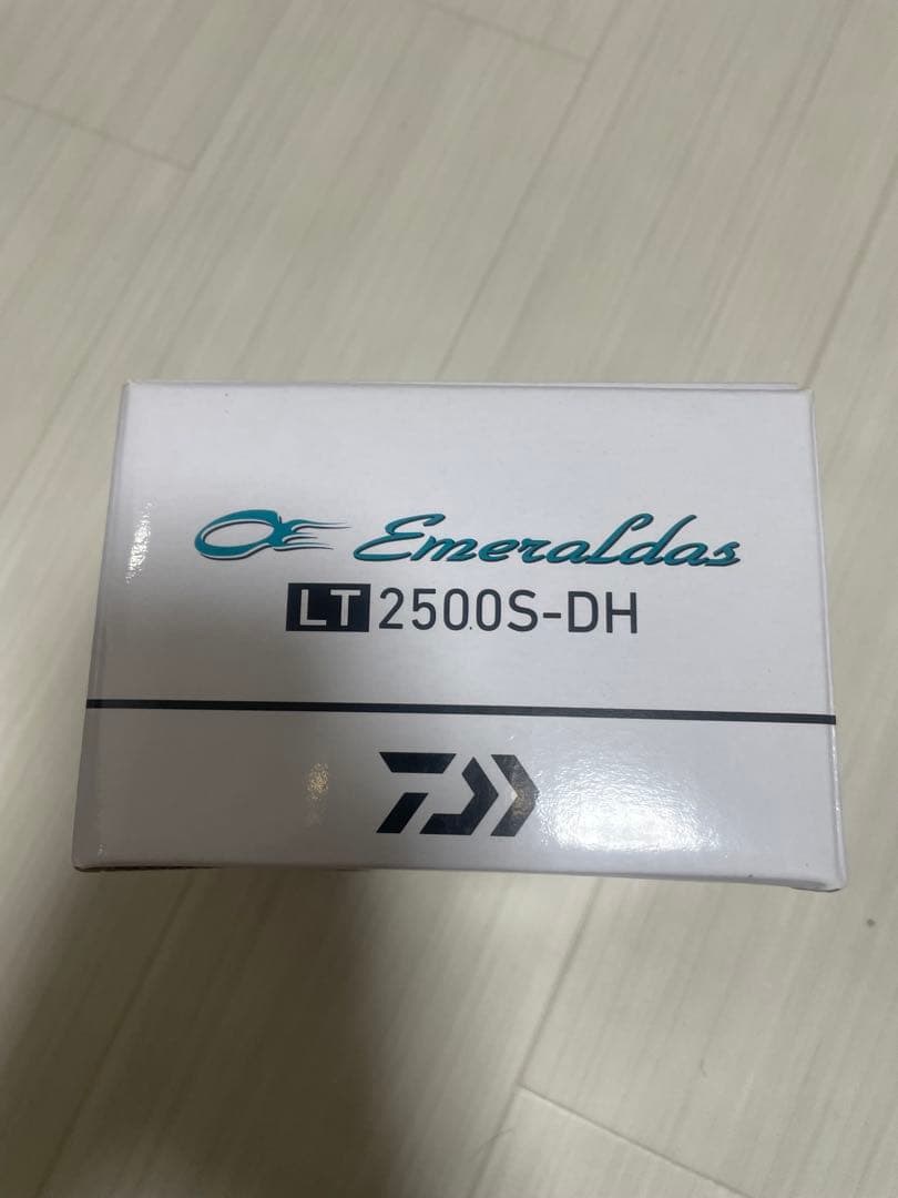 ダイワ　19エメラルダス　LT 2500S-DH Daiwa リール