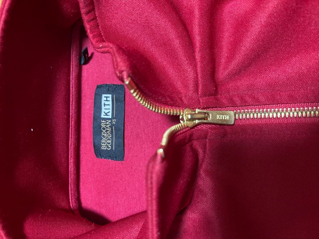KITH 赤 ジャージ　セットアップ　bergdorf goodman ゴールド