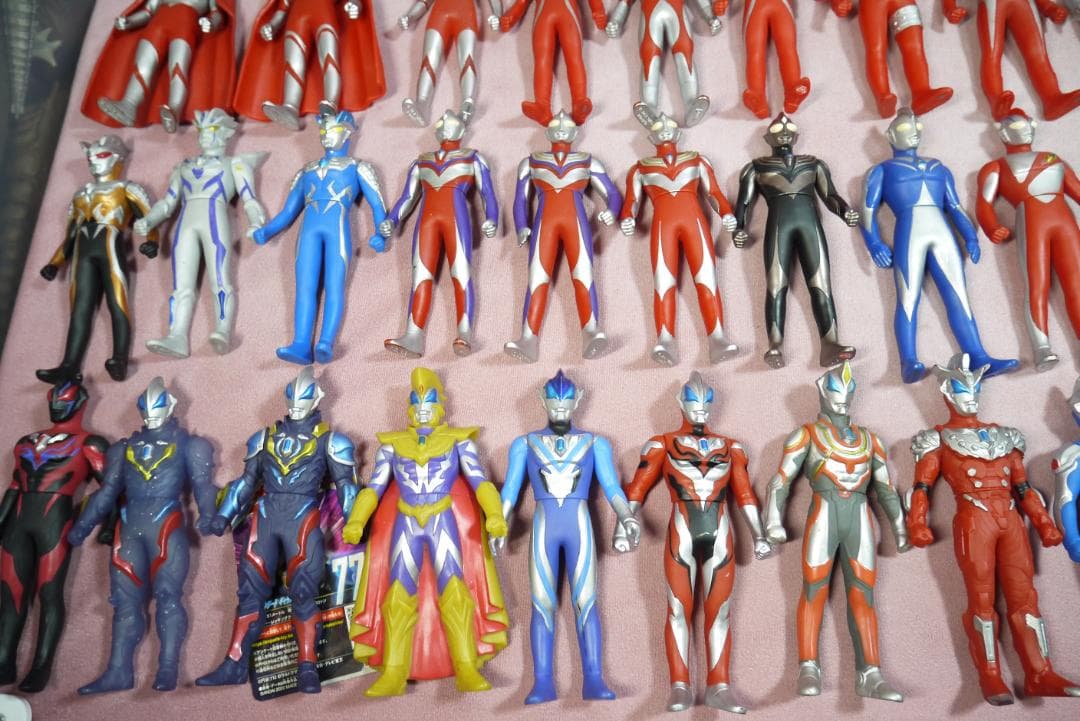 ウルトラヒーローシリーズ500　ウルトラマンソフビ　95体