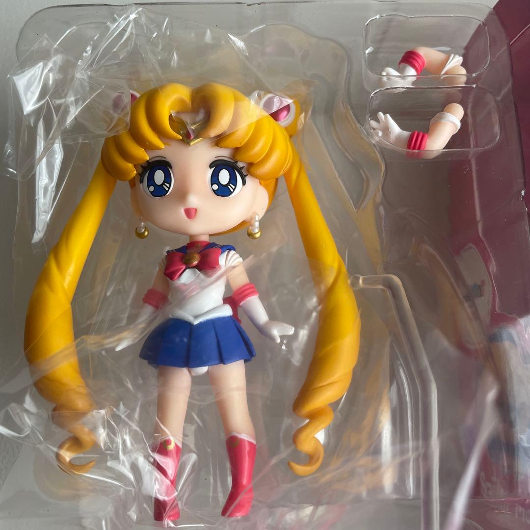 セーラームーン♦︎グリッターアクリルキーホルダー、フィギュアーツミニ♦︎まとめて3点