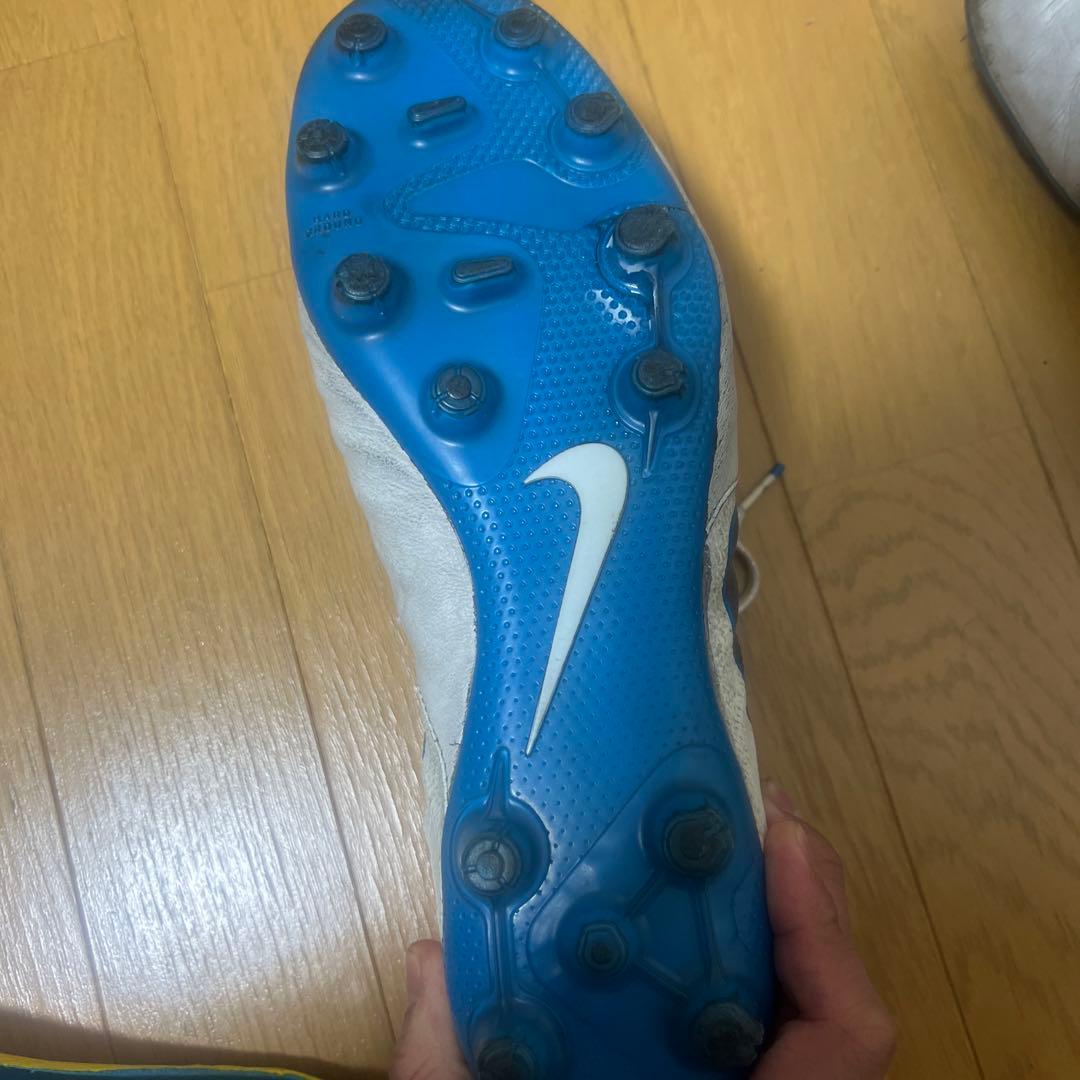 Nike ティエンポ7 HGサッカースパイクホワイト ロシアw杯モデル27cm