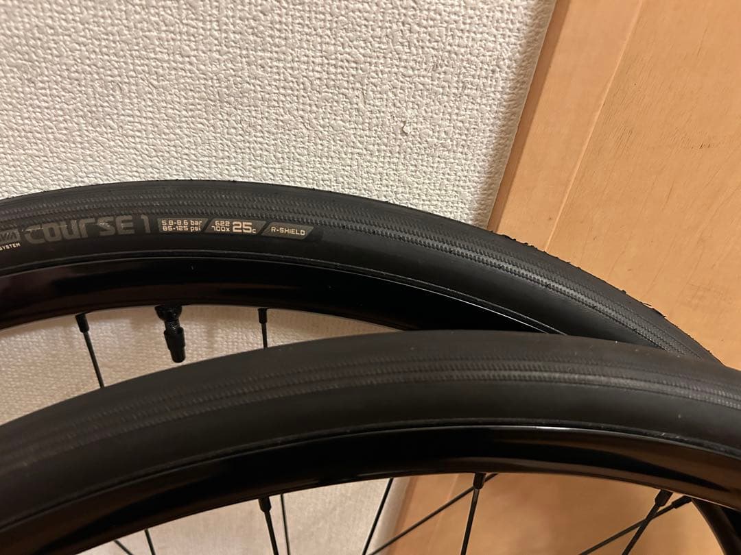 PRIME BAROUDEUR DISC V2 ホイールタイヤセット