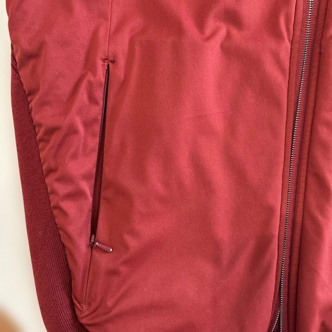 TaylorMade レッド ジャケット