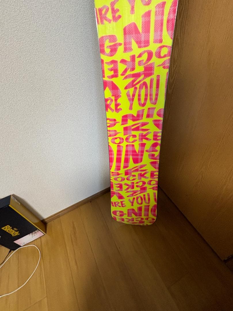 美品 IGNIO GRV-RC 151cm ロッカー スノーボード 板 単品