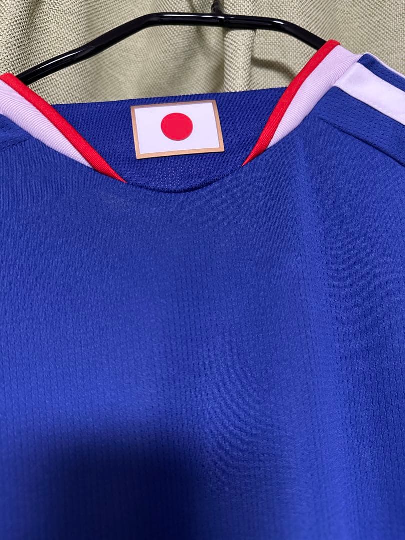 ハ*チ様 【新品タグ付】サッカー 日本代表 2026 ホーム ユニフォーム L