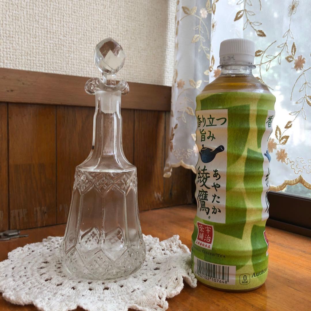 蓋付きガラス瓶　プレスガラス　レトロ