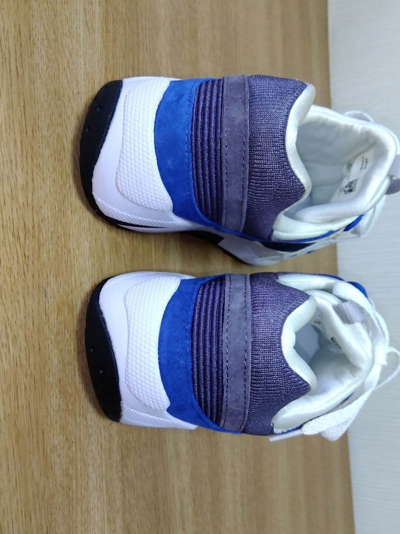 SAUCONY スニーカーズ GRID 9000