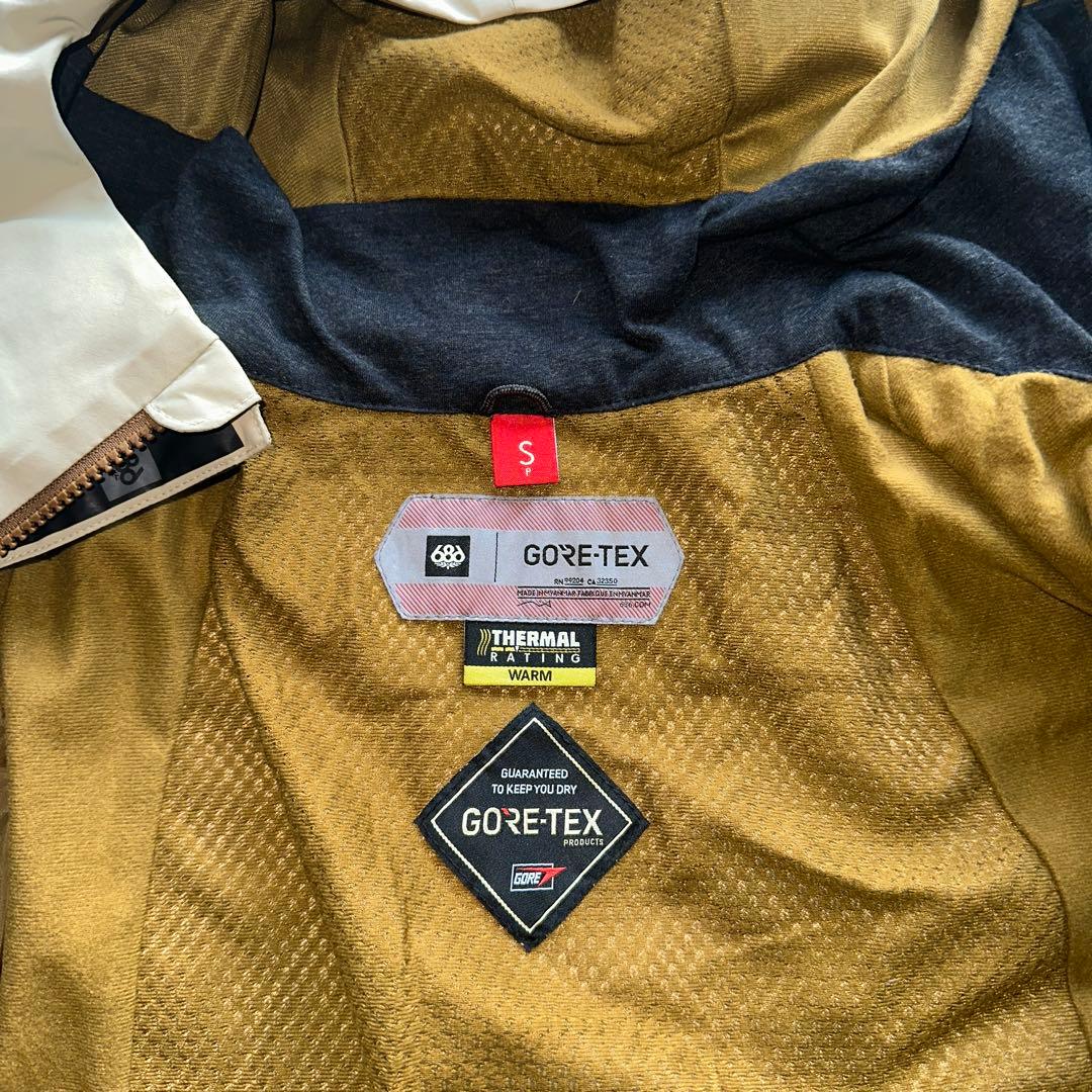 686 シックスエイトシックス GORE-TEX Jacket スノージャケット