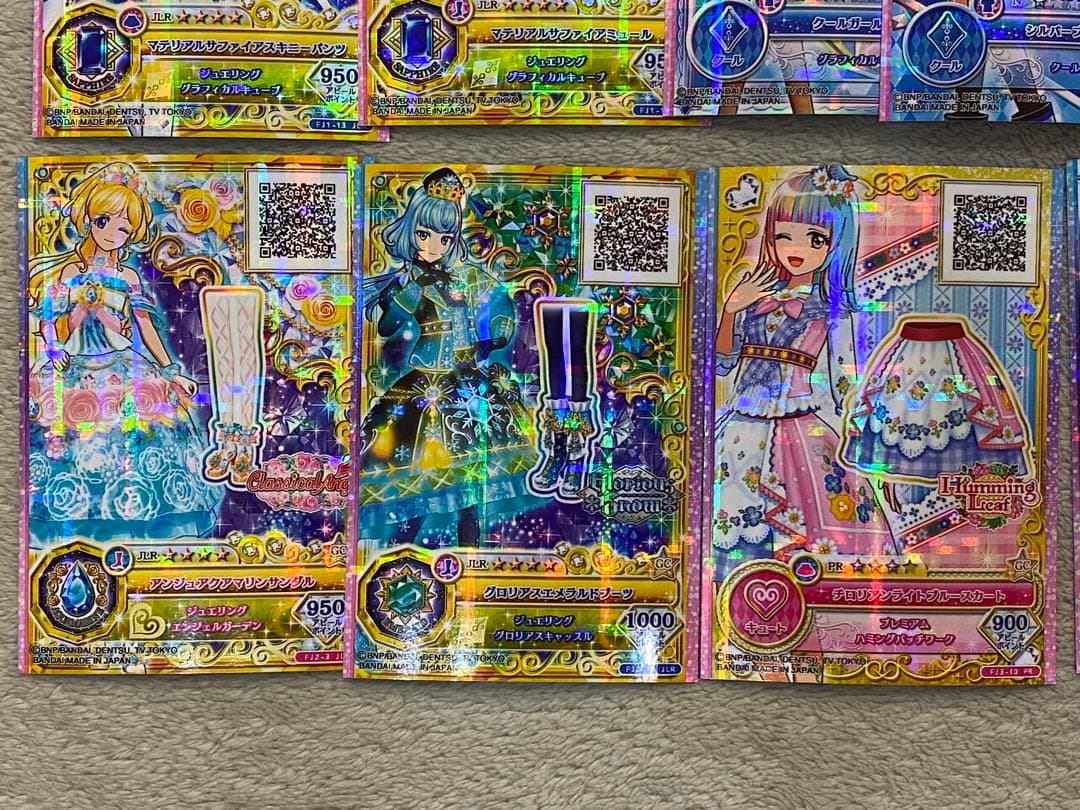 アイカツフレンズ　170枚以上　まとめ売り　レアカード多数