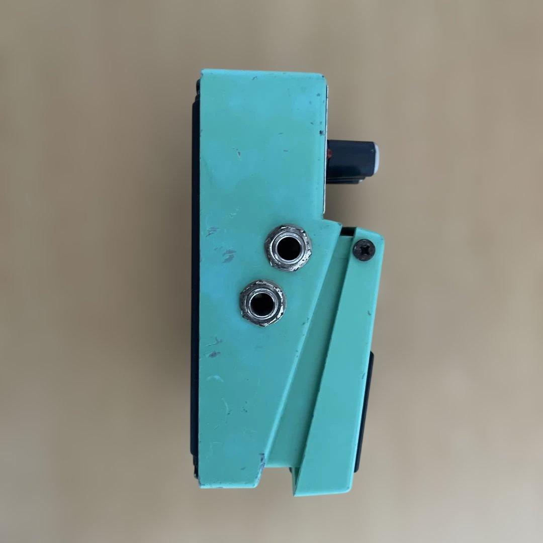 BOSS Tremolo/Pan PN-2 ギターエフェクター