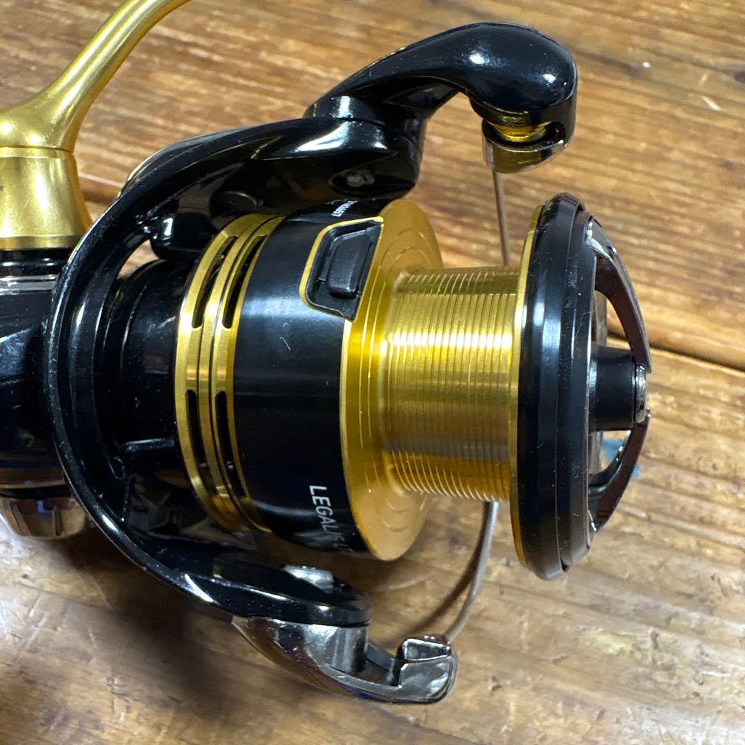 ダイワ　23 レガリス　LT2500D スピニング　Daiwa LEGALIS