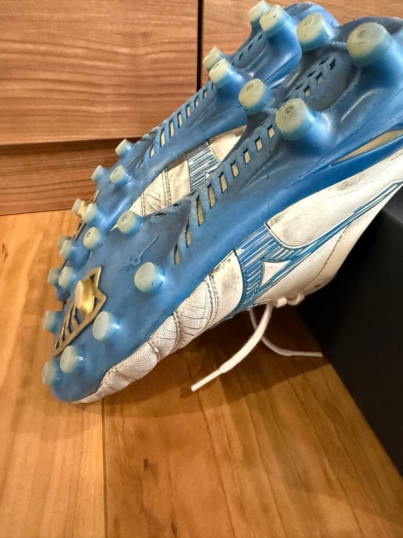 Mizunoモレリア　ネオ4 ジャパン ブルー25センチ