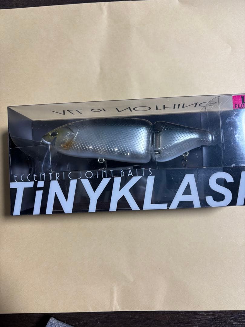 drt タイニークラッシュlow ゴースト究極ベイトフィッシュ　未使用