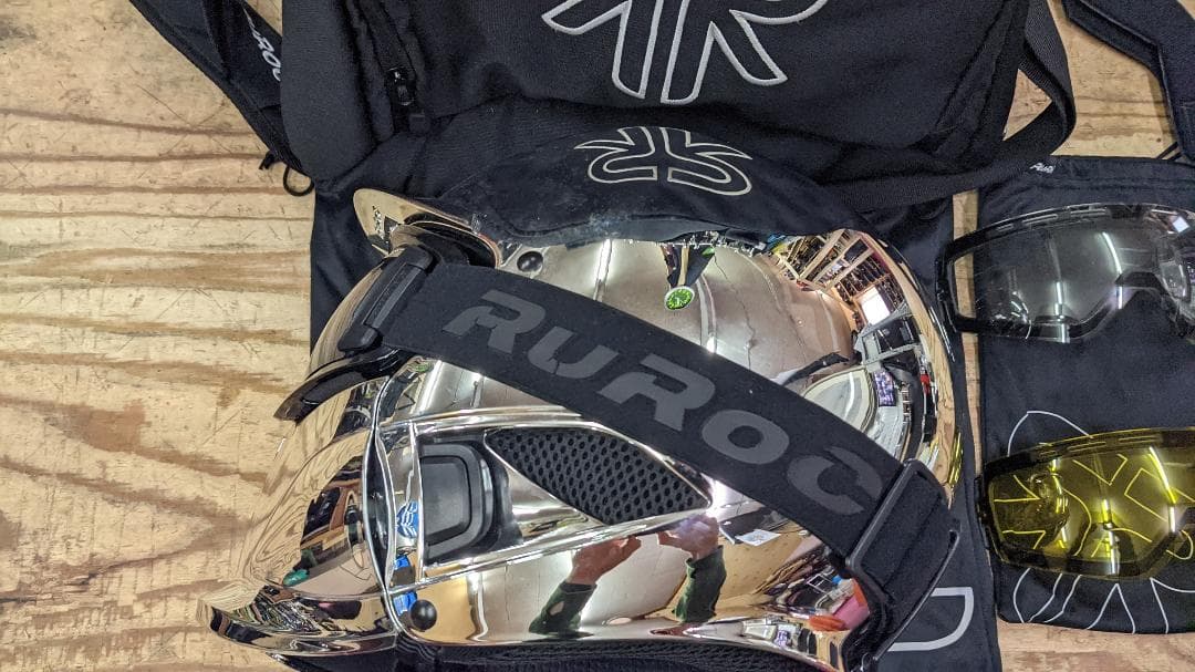 スキー・スノーボードアクセサリー RUROC RG1-DX HELMET + 2 LENSE + BAG M/L