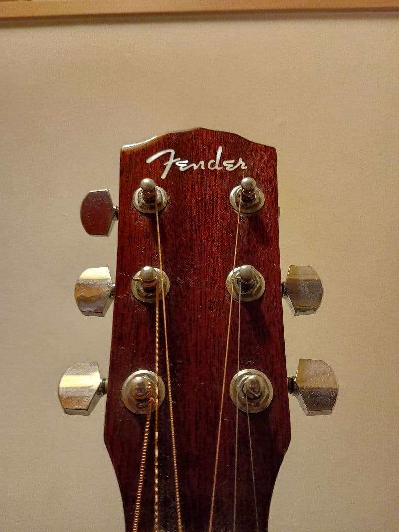 Fender CD-140SCE エレアコギター ハードケース付き