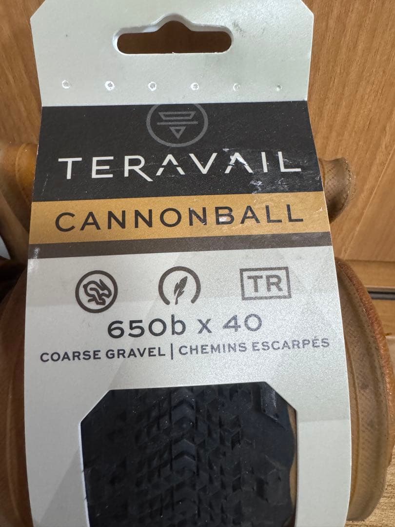 パーツ TERAVAIL CANNONBALL 650b x 40