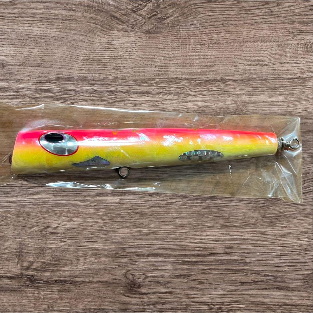 【新品貝田ルアー　若夏オーバル200 spears 検索)バズー　ビーコン　歌姫