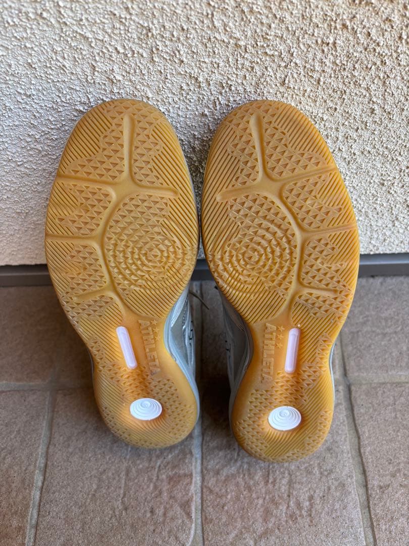 ATHLETA シルバー フットサルシューズ　27.5cm
