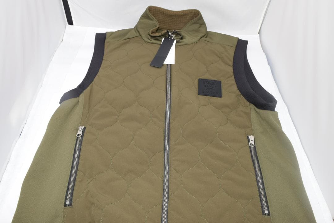 新品☆ダンスウィズドラゴン ドライ&フリーモーションキルト ベスト☆カーキ☆XL
