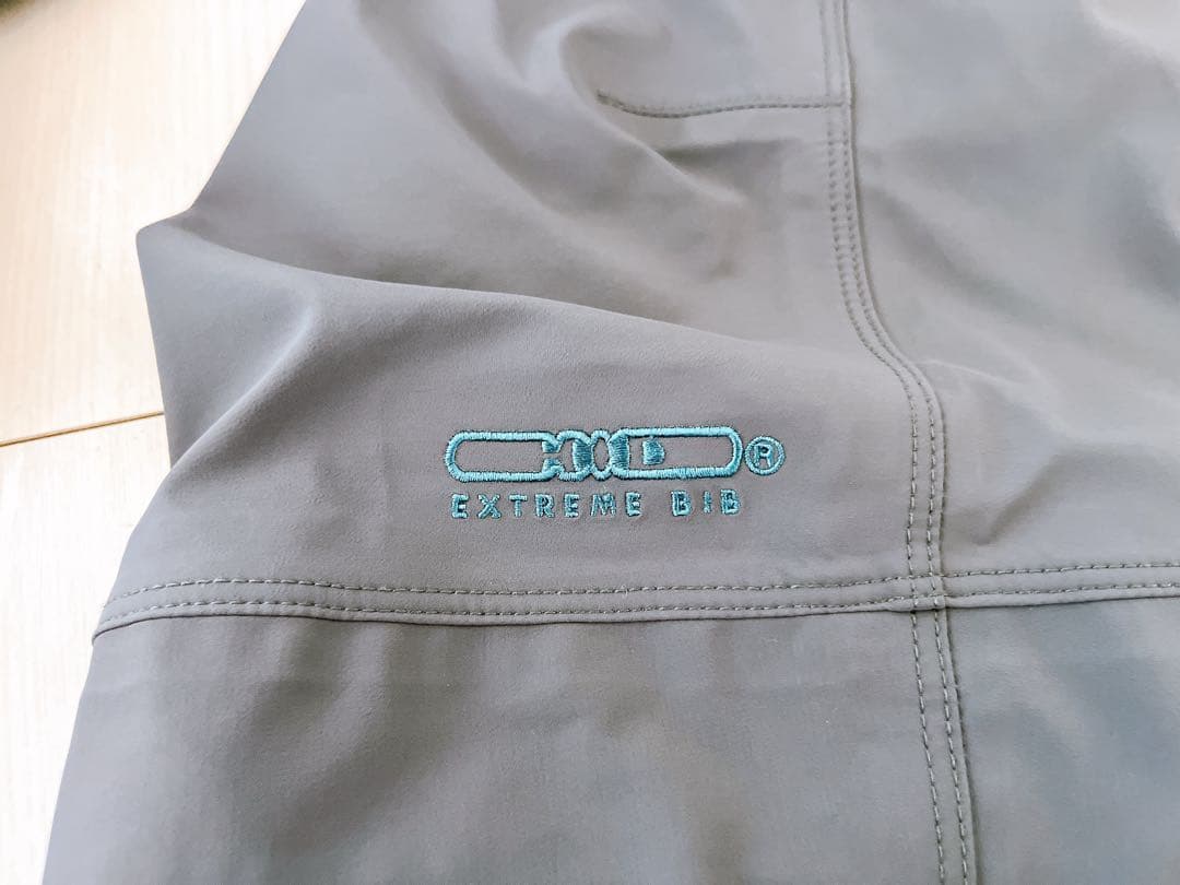 【美品】HID extreme BIB pants Mサイズ 藍墨 スノーボード