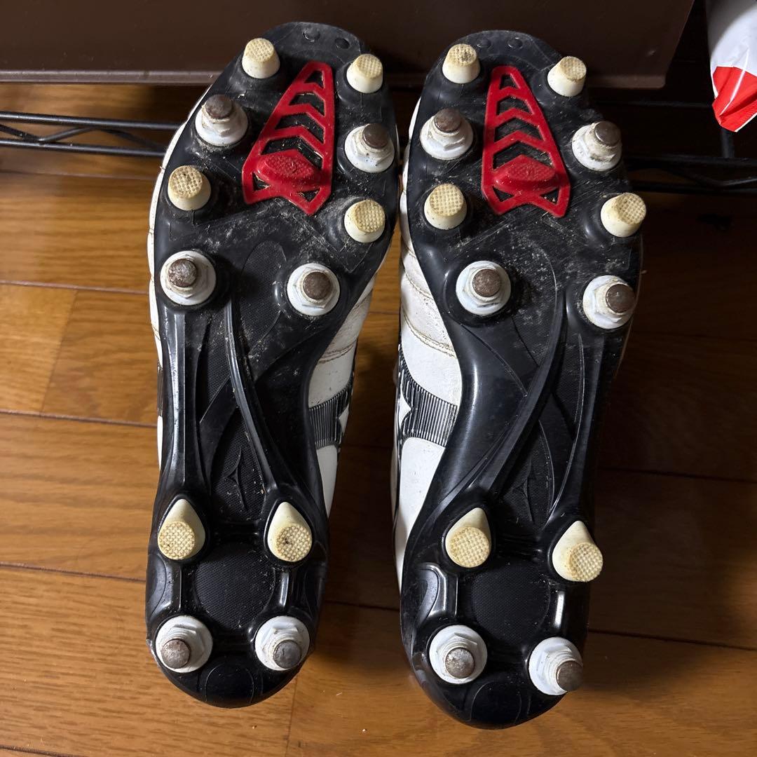 Mizuno Morelia Neo III MIXホワイト/レッド スパイク
