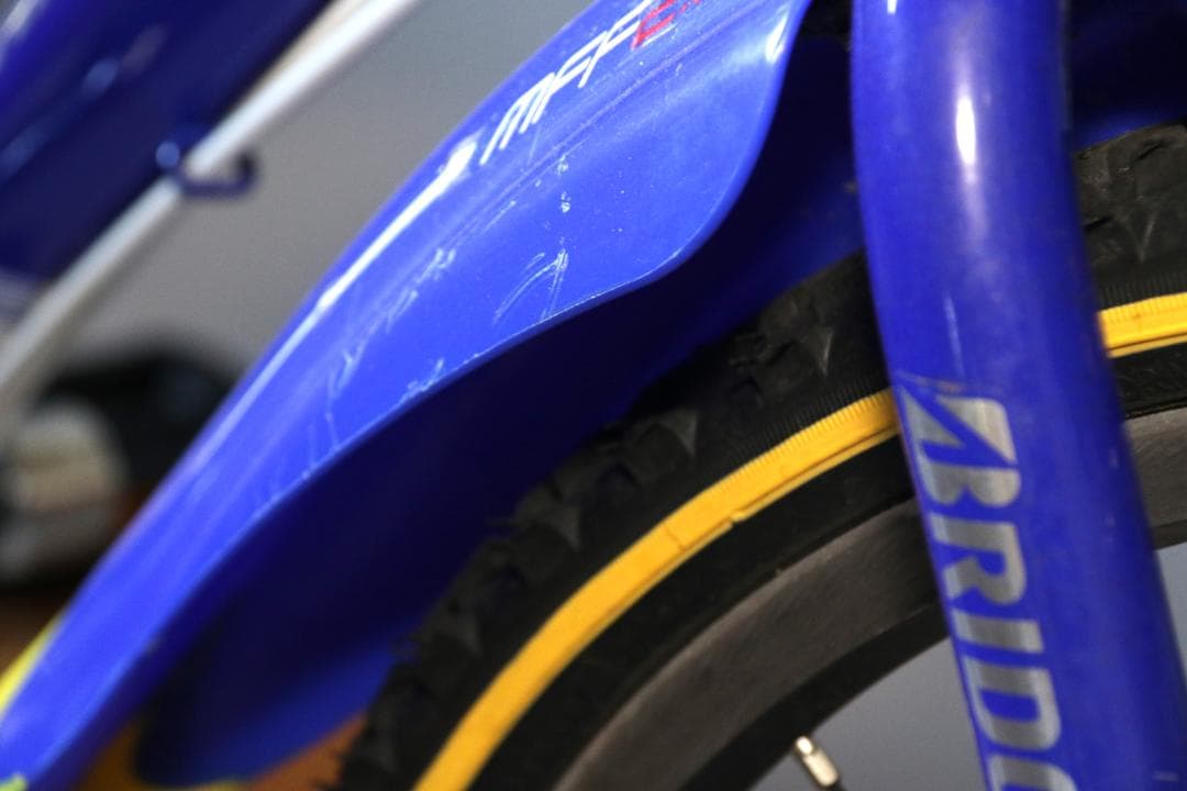 BRIDGESTONE キッズバイク 青 20インチ