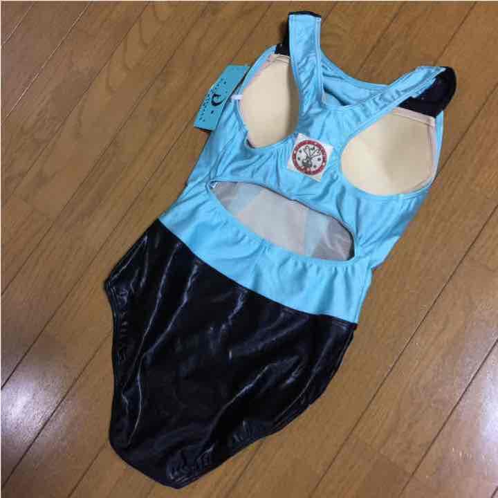 新品タグ付き ミエコウエサコ 水着 スイムウェア ウエサコスポーツ エメラルドG