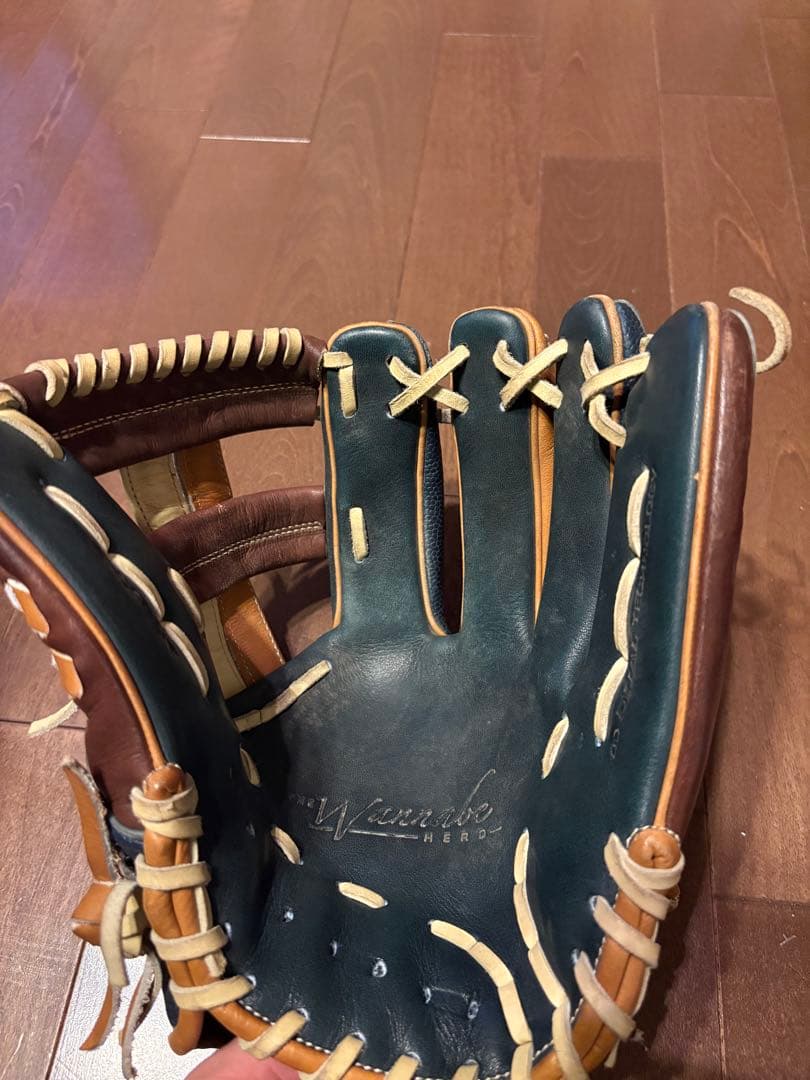 タイムセール中！！【美品】Wilson ウィルソン軟式グローブ