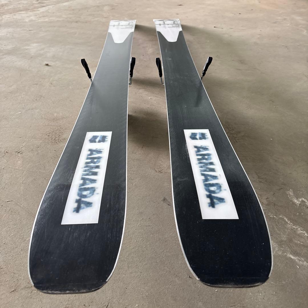 ARMADA Declivity X102スキー板 172cm