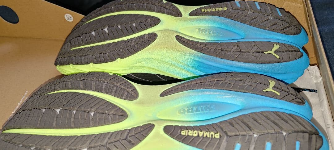PUMA　Velocity NITRO４　ヴェロシティニトロ４　26.5cm