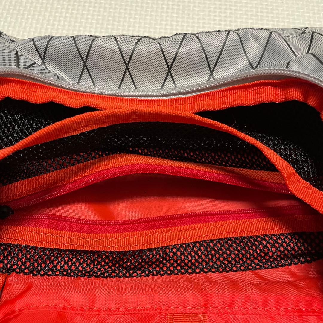 ミズノ　BOLSA VOADORA　ボルサヴォアドーラ　ポーチ　シルバー　ゴルフ