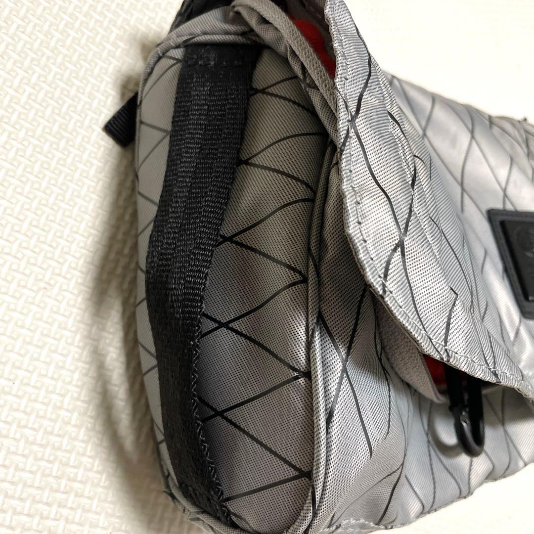 ミズノ　BOLSA VOADORA　ボルサヴォアドーラ　ポーチ　シルバー　ゴルフ