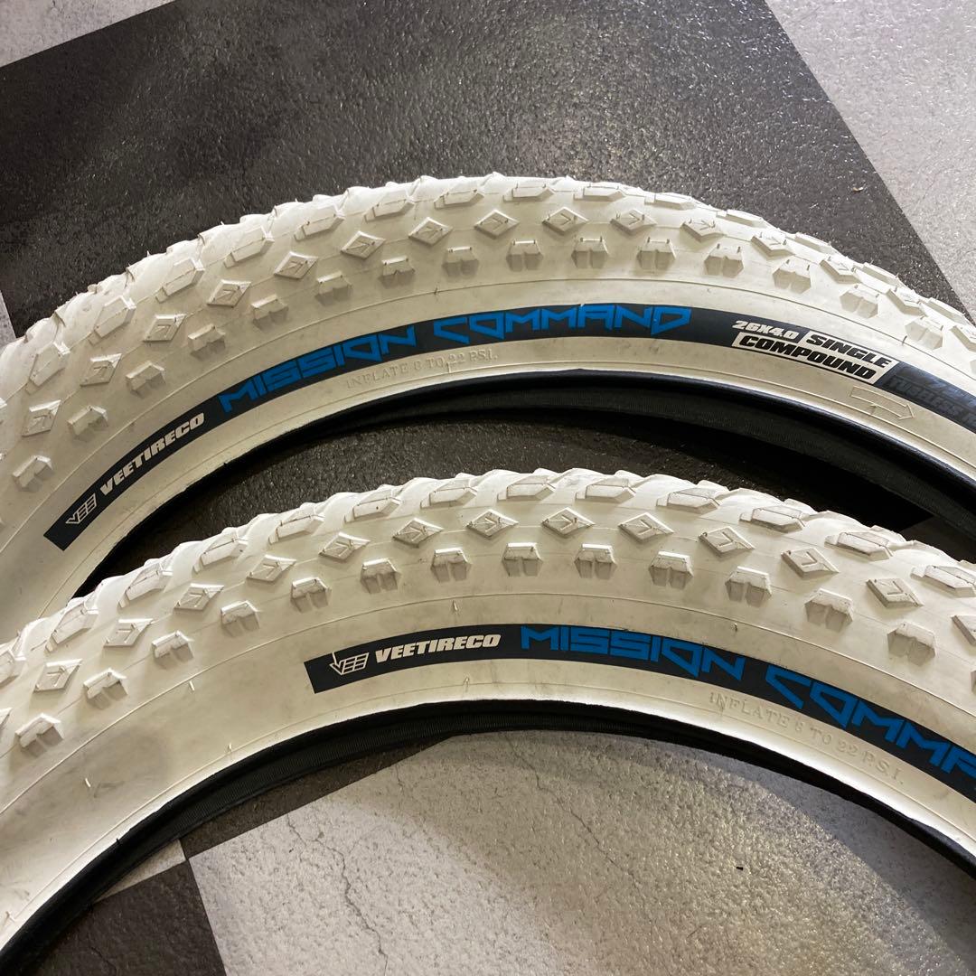 【新品】VEE TIRE ミッションコマンド_26×4.0_ホワイト×2本セット