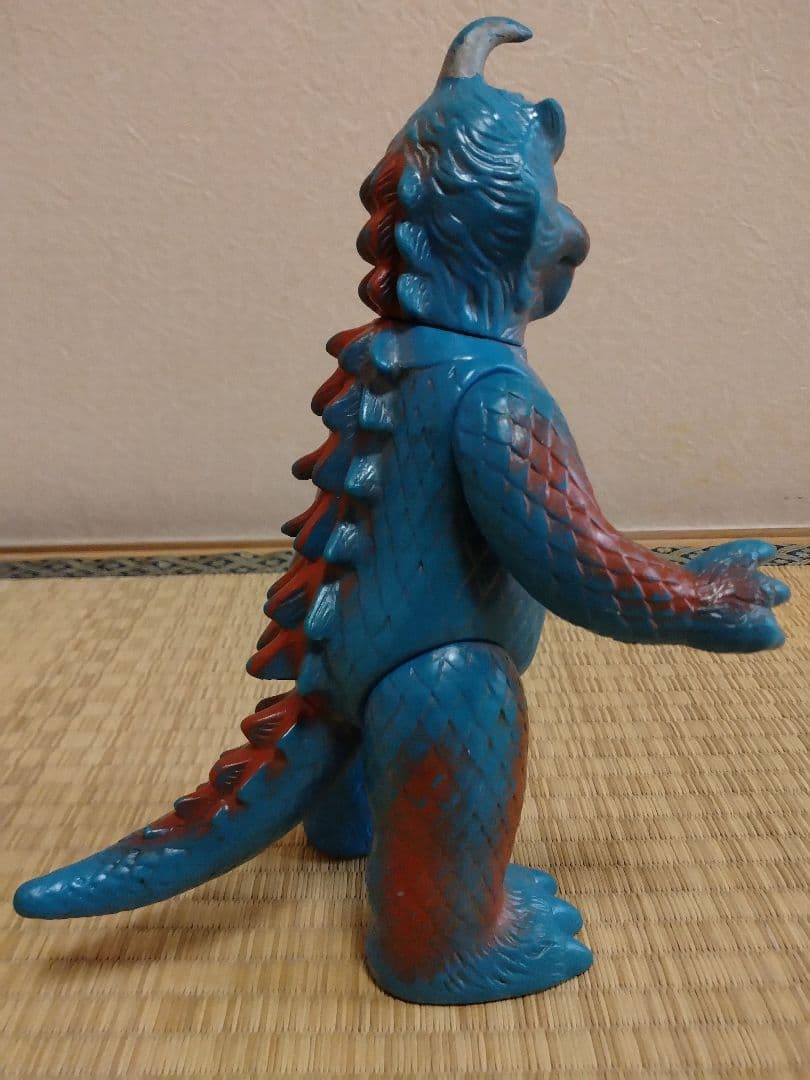 マルサン　ソフビ　ゴメス　当時物　ウルトラQ　ブルマァク