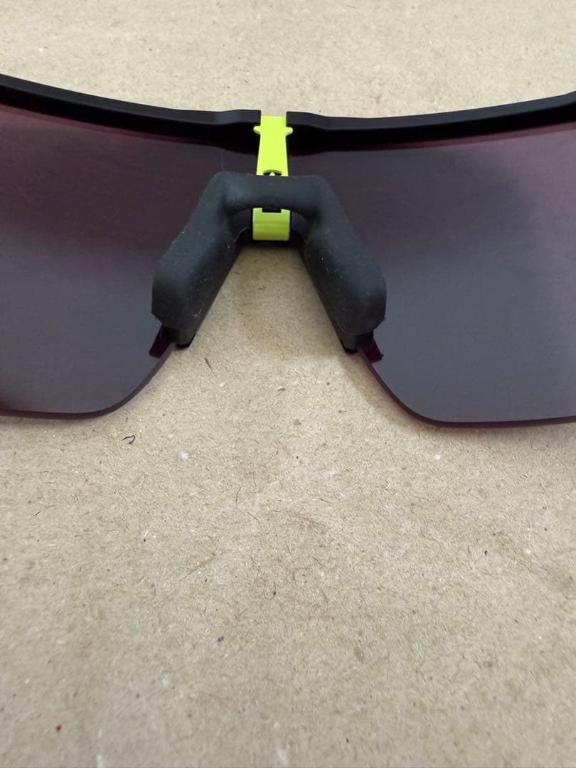【renbox88様】OAKLEY オークリー / SUTRO LITE