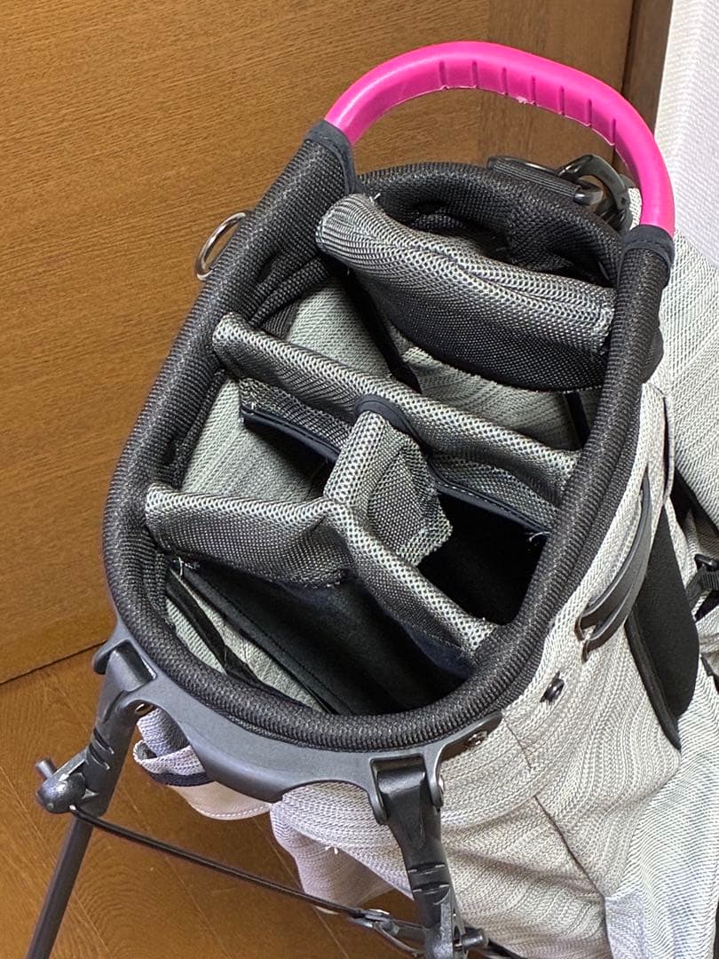 Jones キャディバッグ　ジョーンズ　ライトグレー×ピンク　トゥルーパー