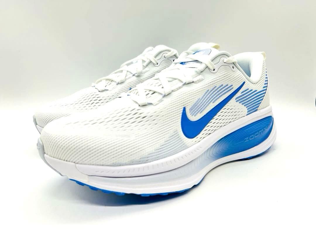 【新品】NIKE ウィメンズ ズーム ボメロ 18/26.5cm