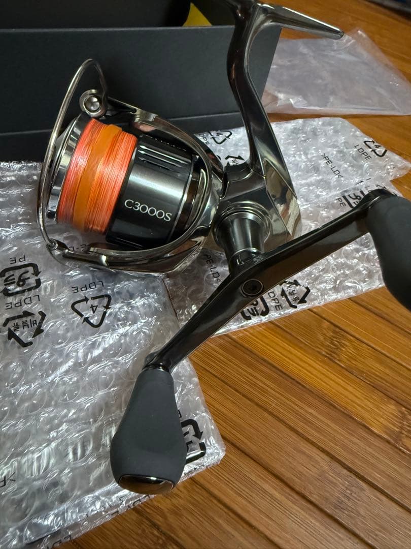 STELLA C3000SDH スピニングリール