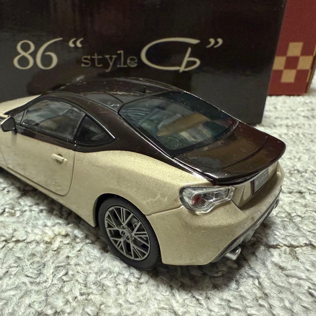 トヨタ86\"styleCb\" カラーサンプル ミニカー