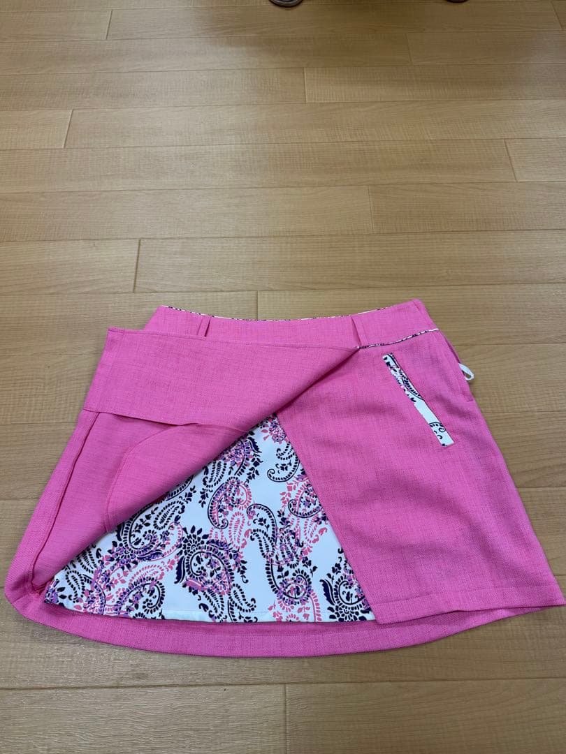 Paul Stuart GOLF ペイズリー柄ポロシャツ+ピンクスカート